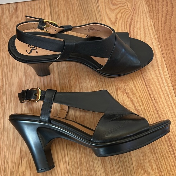 Sofft Women’s 10 M black heeled open toe sandals. - Picture 2 of 8